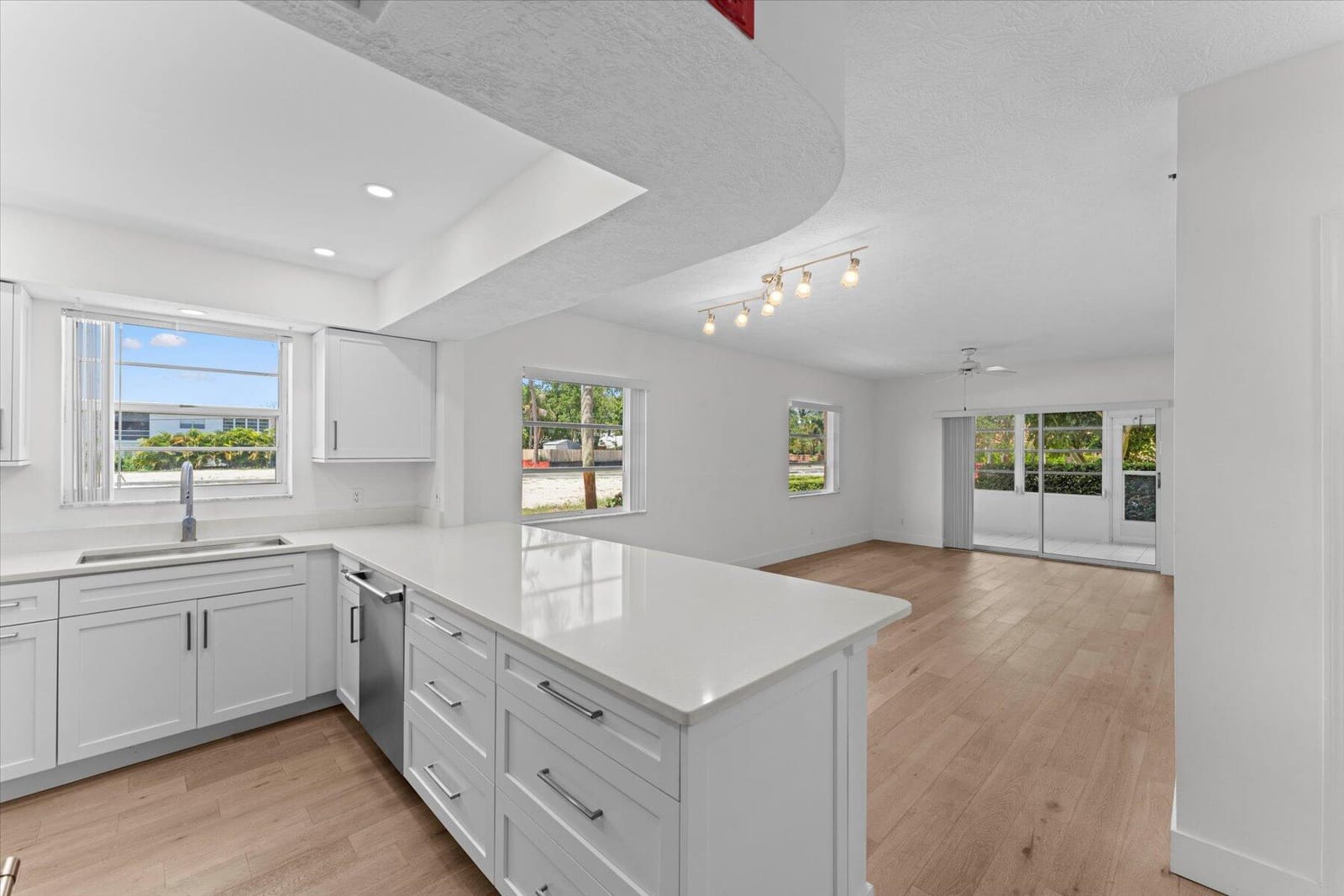 2950 SE Ocean Boulevard 109-101, Stuart, FL 34996 photo 10
