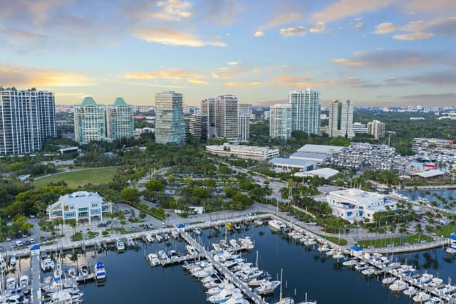 2655 S Bayshore Drive 902, Miami, FL 33133