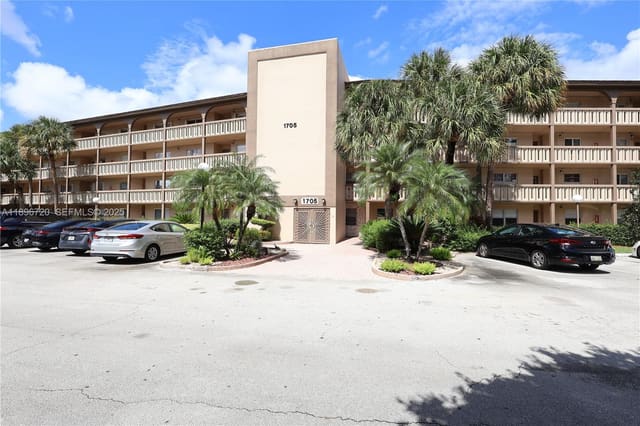 1705 Andros Isle E3, sold in Andros Village, Coconut Creek, FL