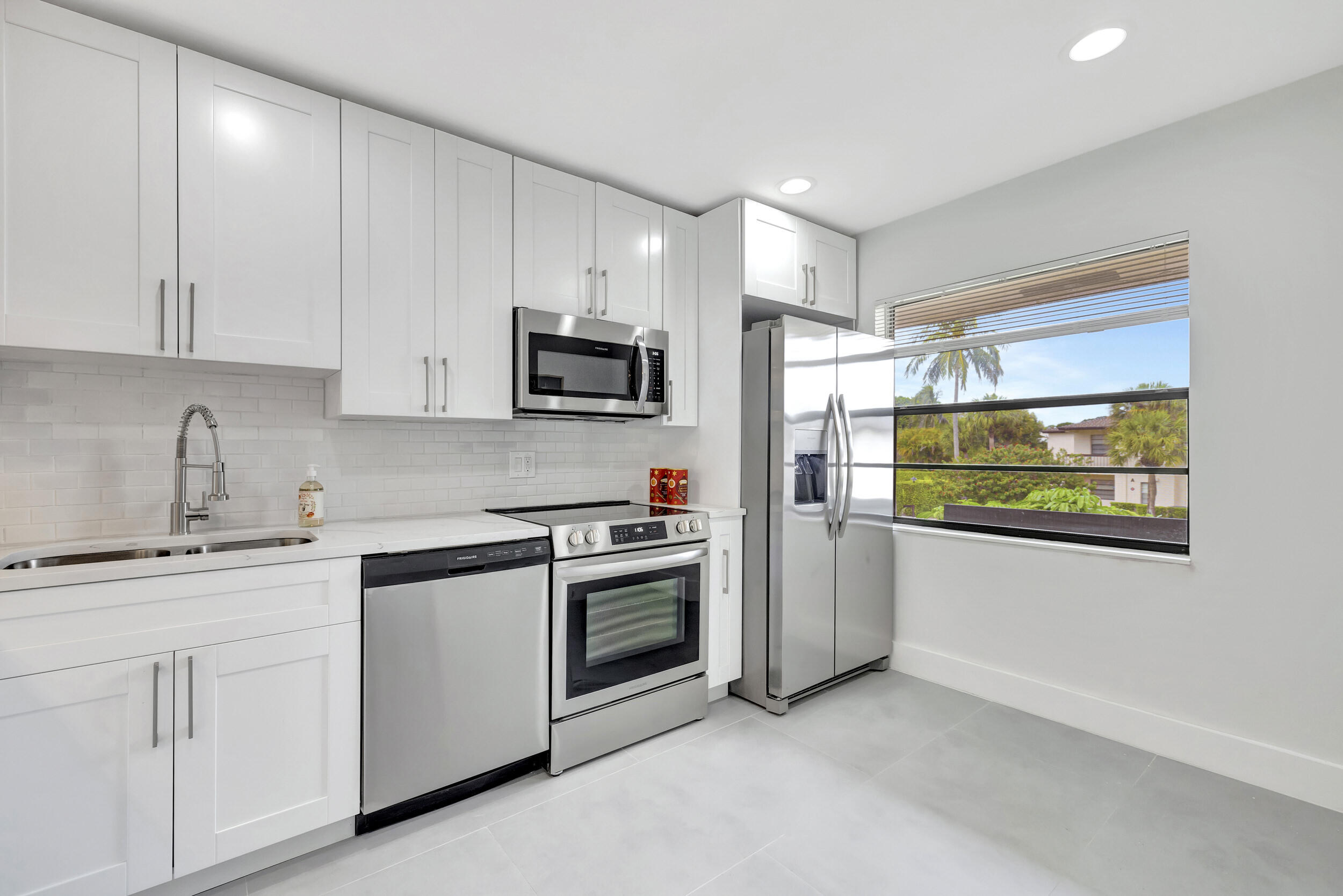 7898 Eastlake Drive 7d, Boca Raton, FL 33433 photo 28