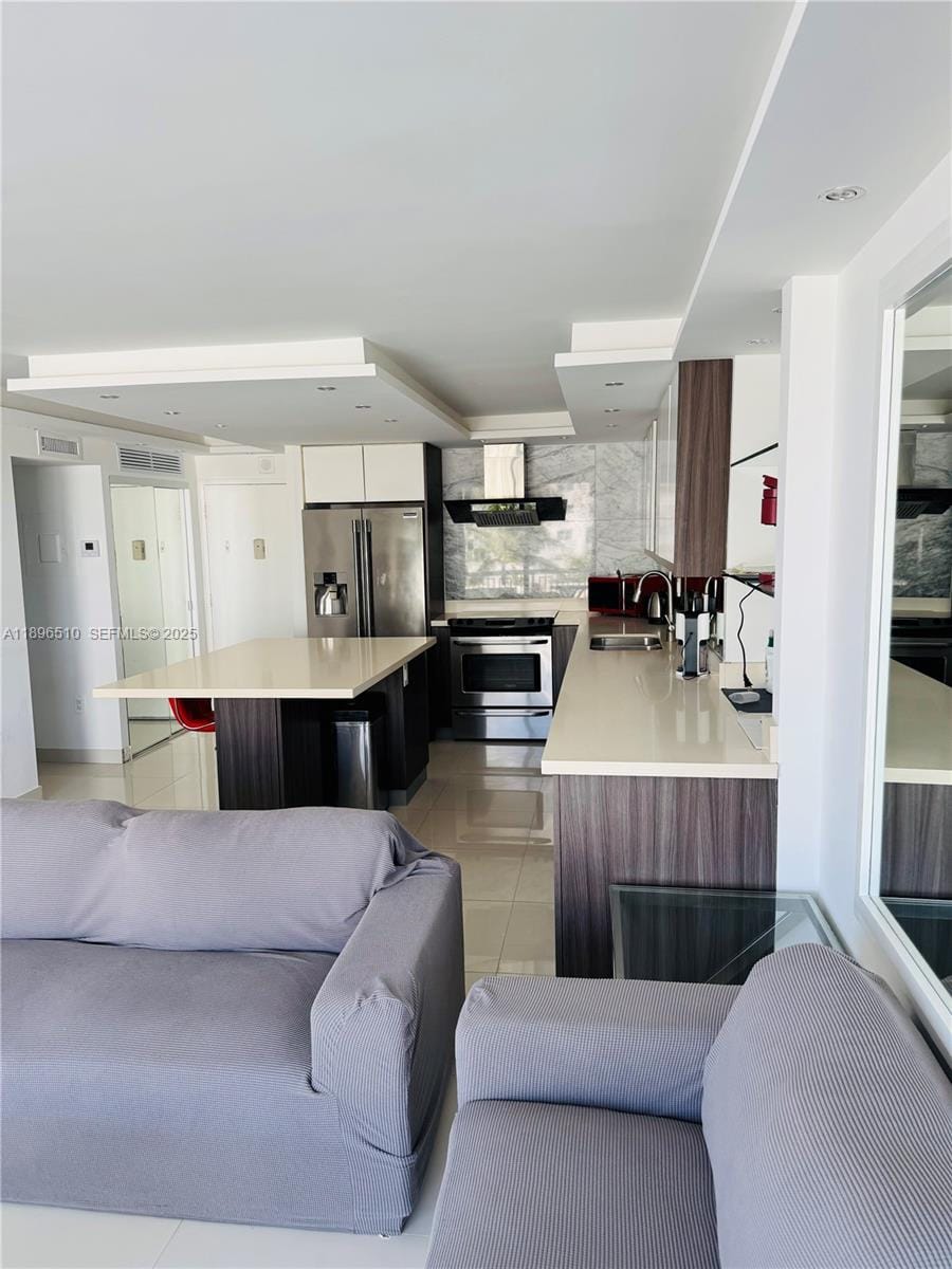 401 Ocean Drive 624, Miami Beach, FL 33139 photo 4
