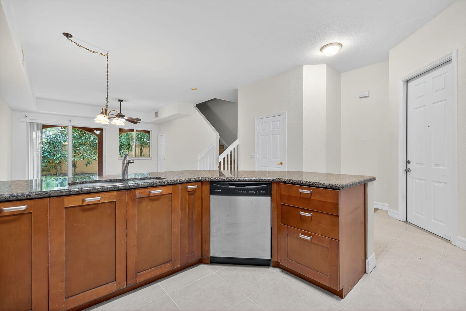 47 SE Sedona Circle 102, Stuart, FL 34994 photo 11