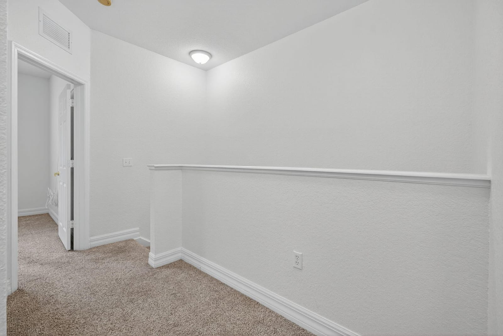 47 SE Sedona Circle 102, Stuart, FL 34994 photo 25
