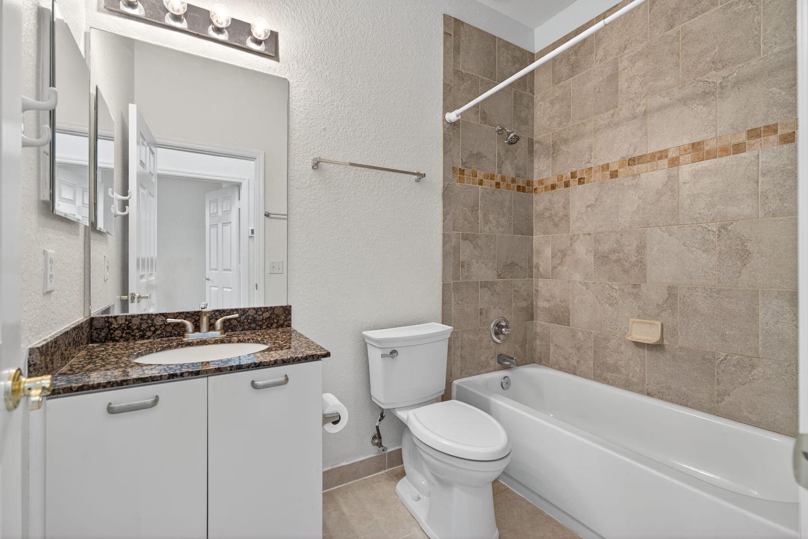 47 SE Sedona Circle 102, Stuart, FL 34994 photo 27