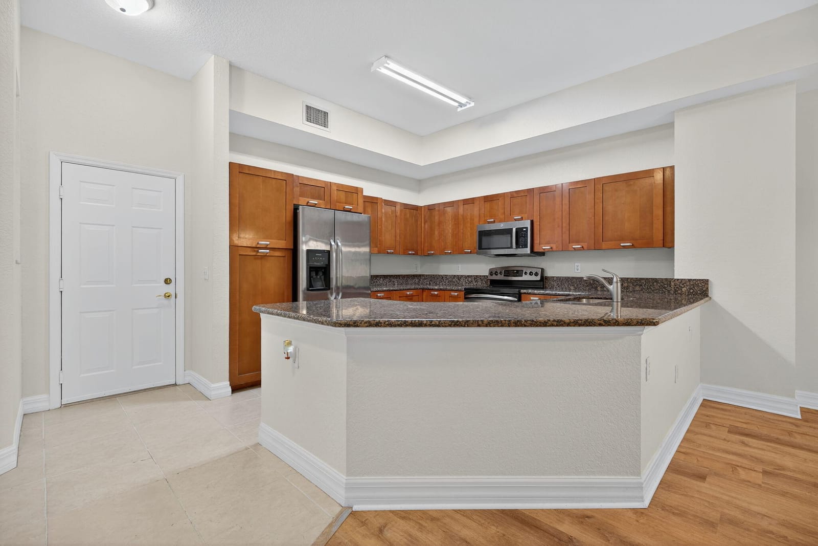 47 SE Sedona Circle 102, Stuart, FL 34994 photo 7