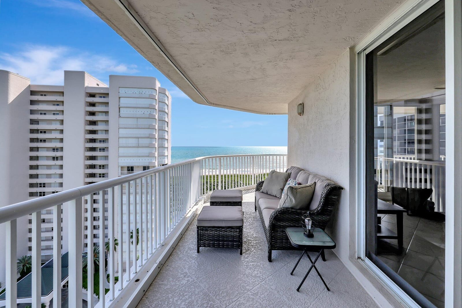 5049 N Highway A1a 1404, Hutchinson Island, FL 34949 photo 16