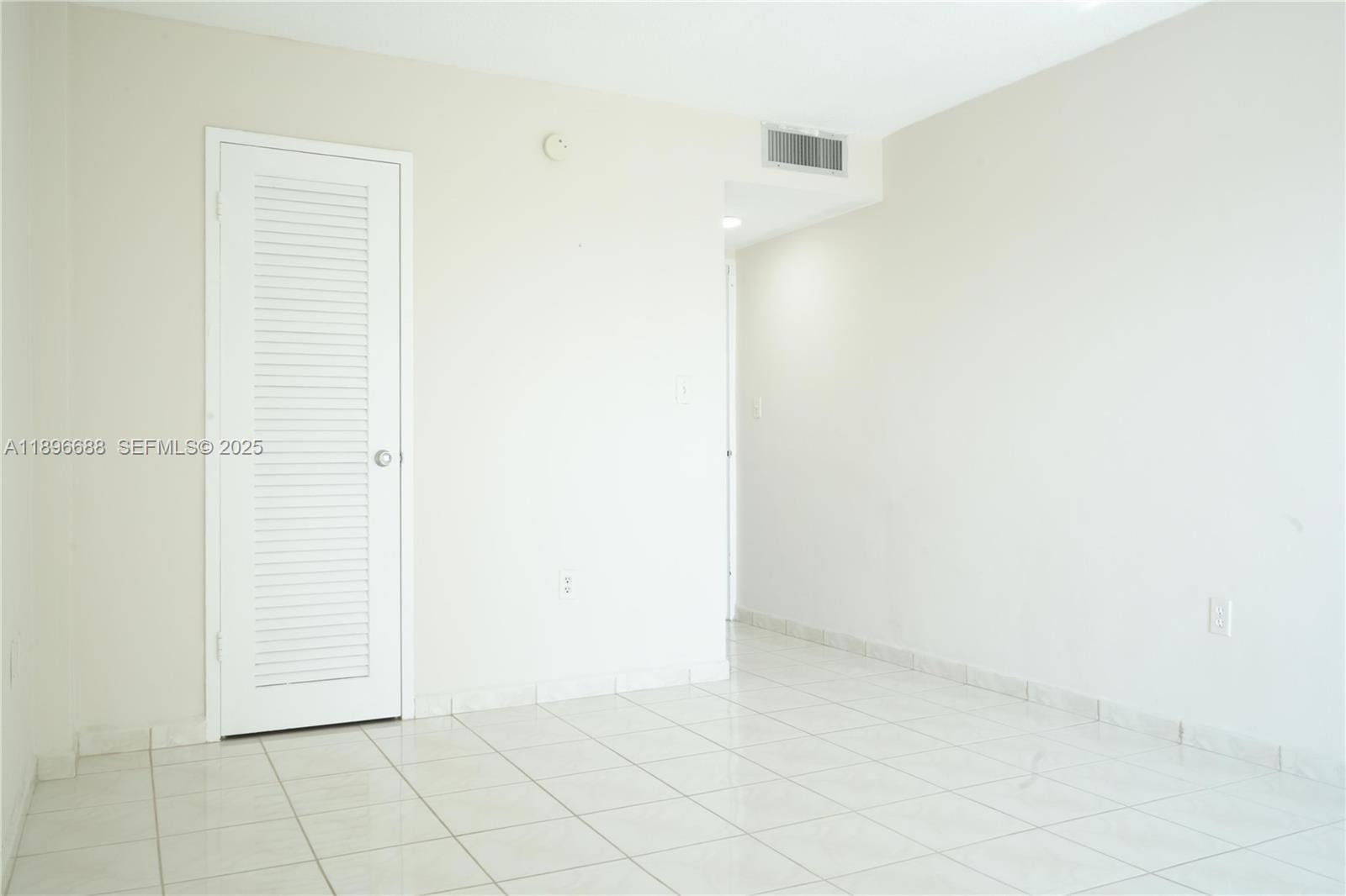 8000 Harding Avenue 5F, Miami Beach, FL 33141 photo 12