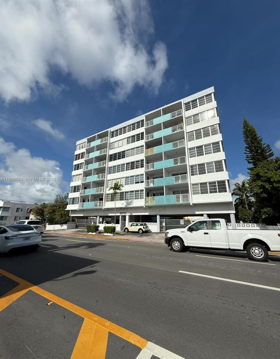 8000 Harding Avenue 5F, Miami Beach, FL 33141 photo 4
