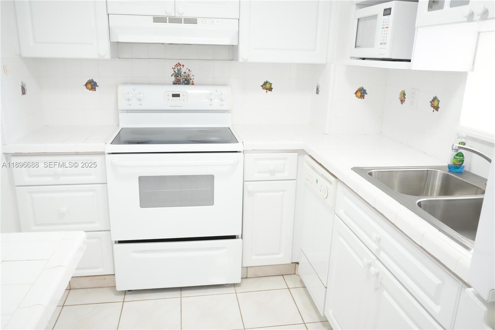 8000 Harding Avenue 5F, Miami Beach, FL 33141 photo 6