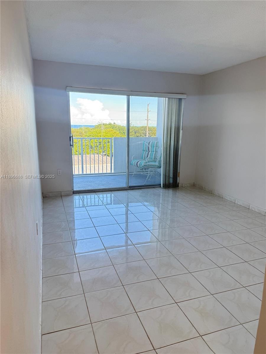 8000 Harding Avenue 5F, Miami Beach, FL 33141 photo 9