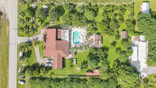 19491 SW 216th Street, Miami, FL 33170
