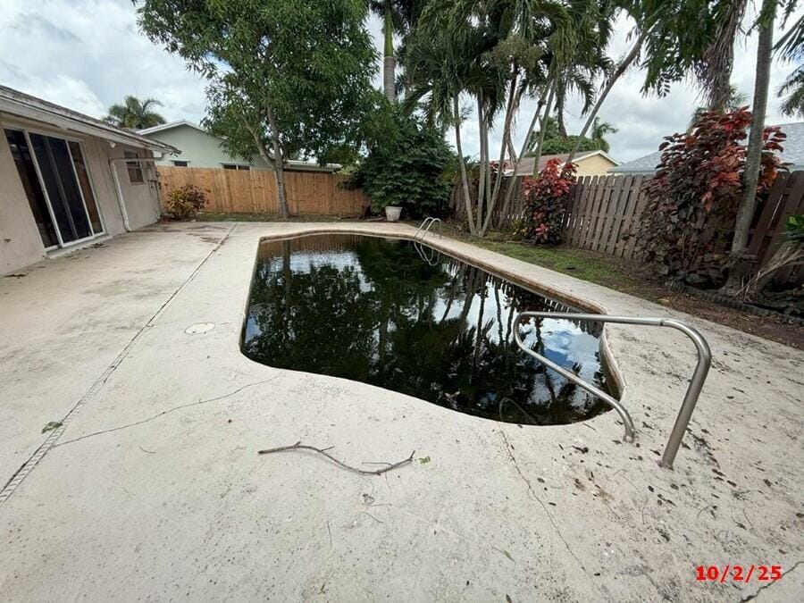 5340 Guildcrest Street, Lake Worth, FL 33463 photo 2