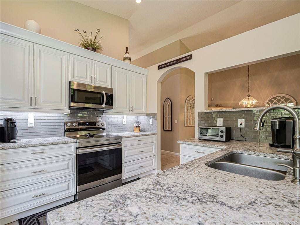 7007 SE Twin Oaks Circle, Stuart, FL 34997 photo 13