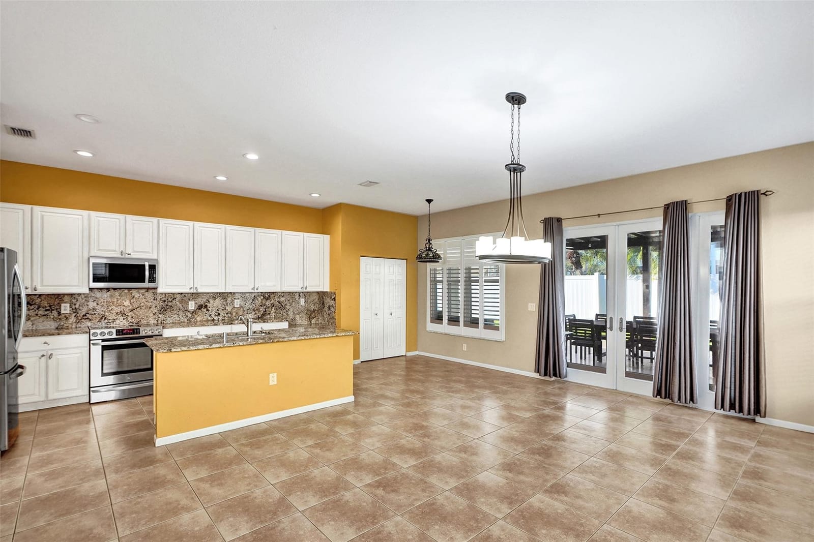 16757 NW 8th Street, Pembroke Pines, FL 33028 photo 17