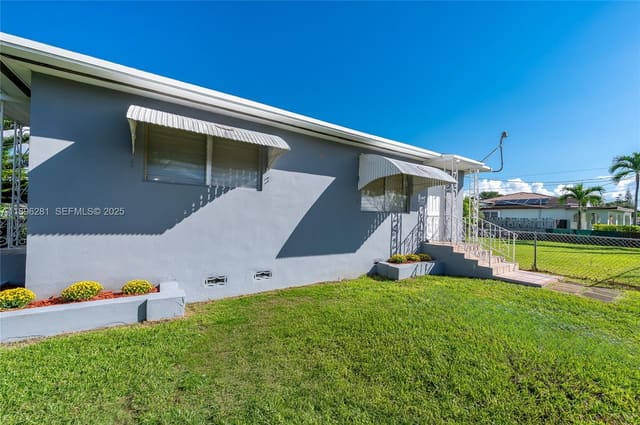 6595 SW 31st Street, Miami, FL 33155