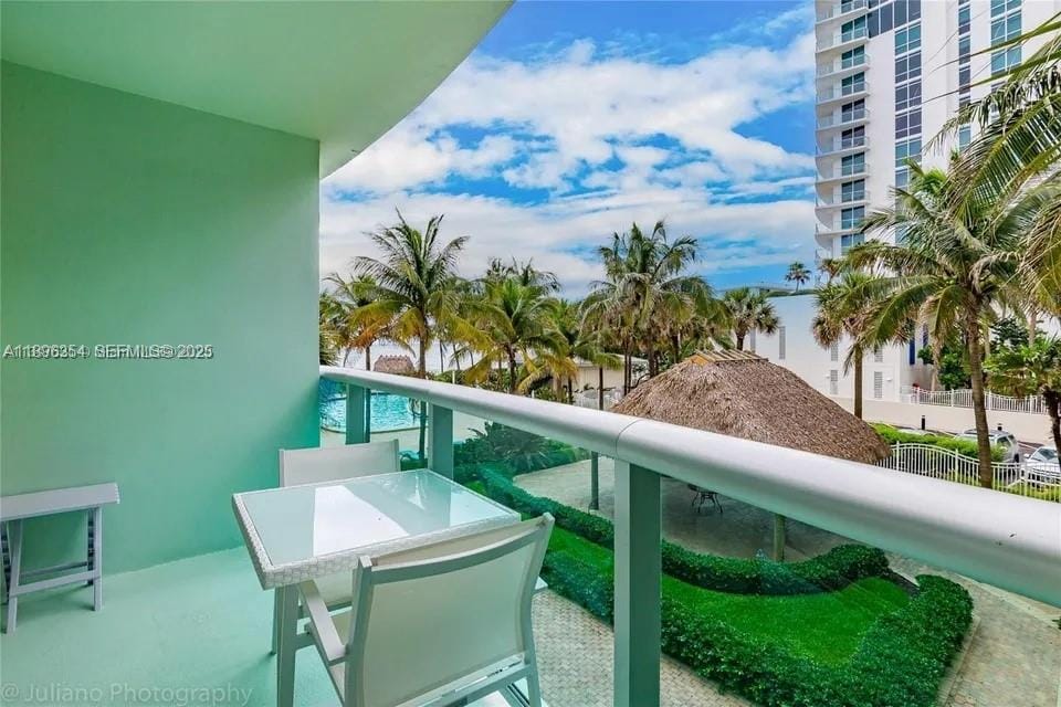 3901 S Ocean Drive 2H, Hollywood, FL 33019