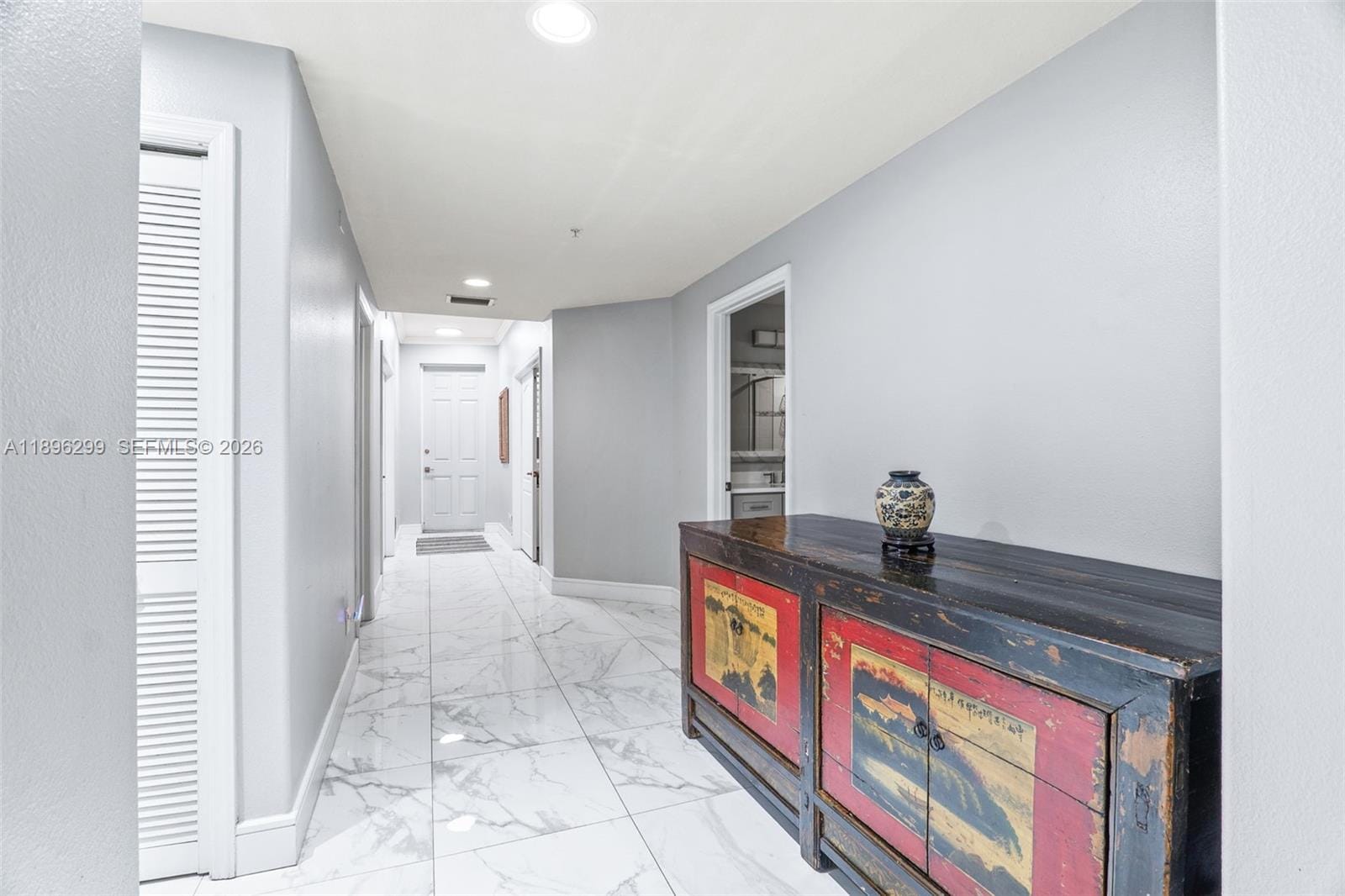 601 N Miramar 107 — photo 5