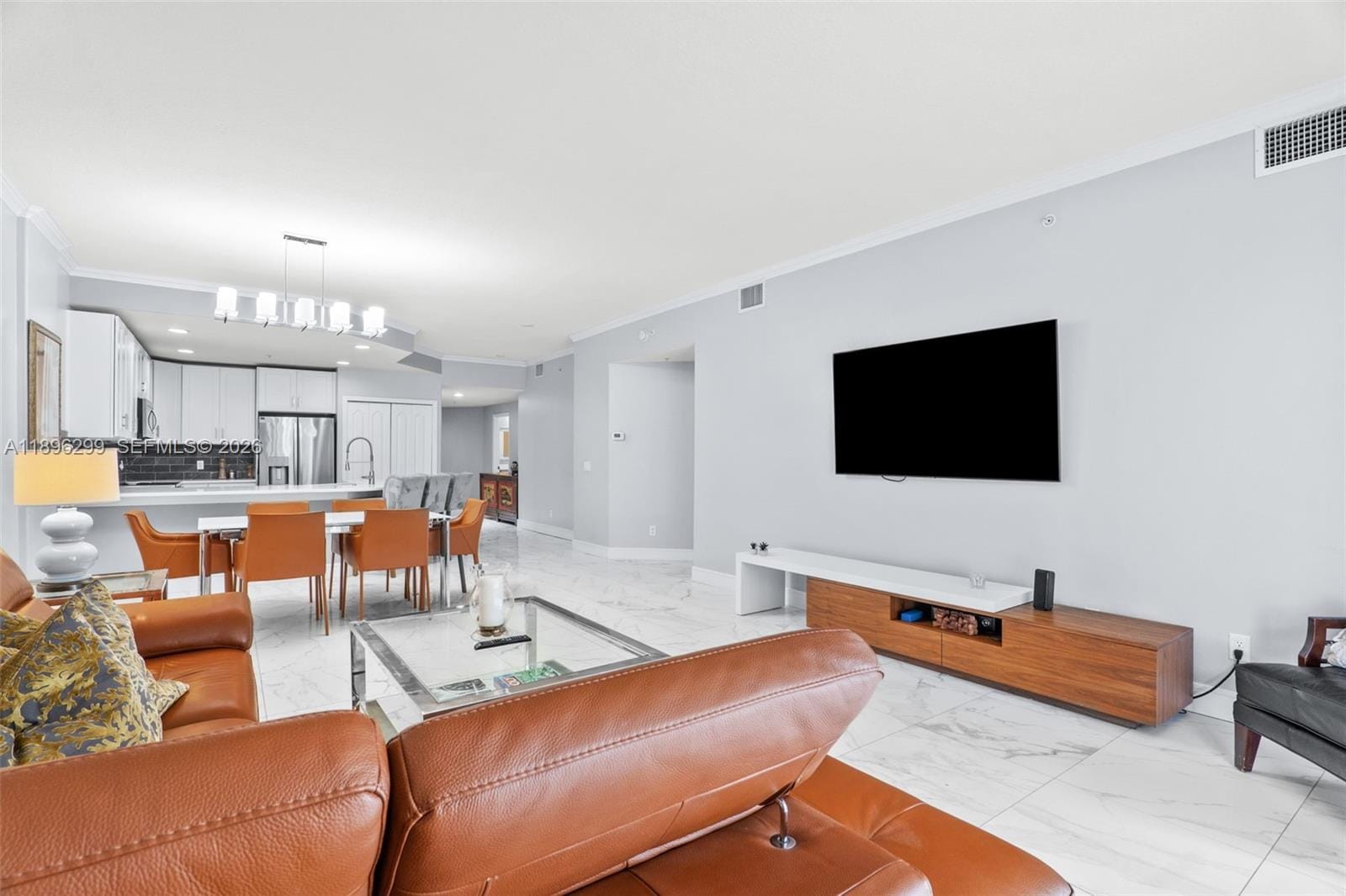 601 N Miramar 107 — photo 6