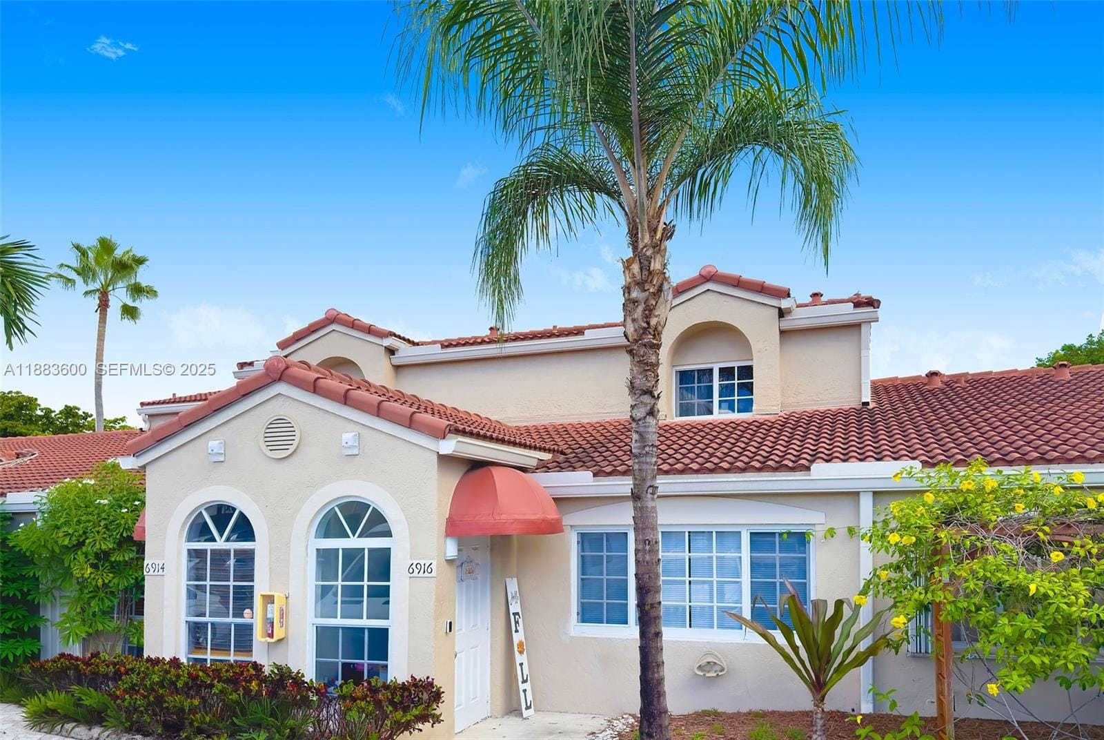 6916 NW 166th Terrace 1204, Miami Lakes, FL 33014