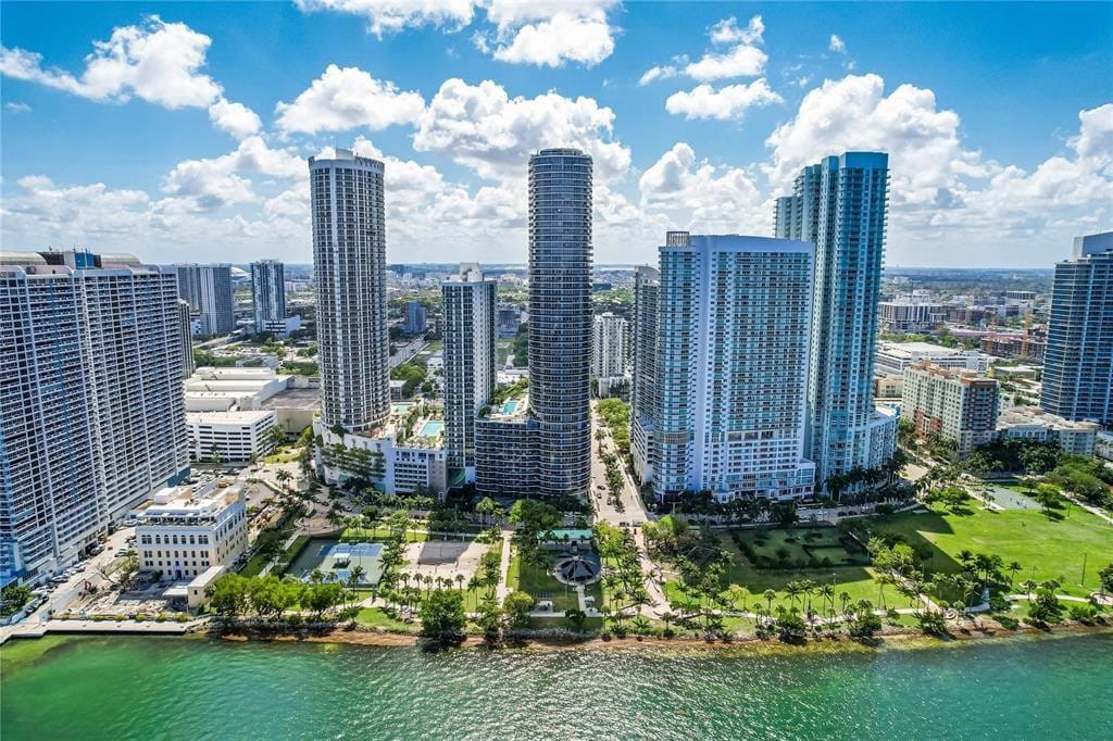 488 NE 18th Street 3503, Miami, FL 33132
