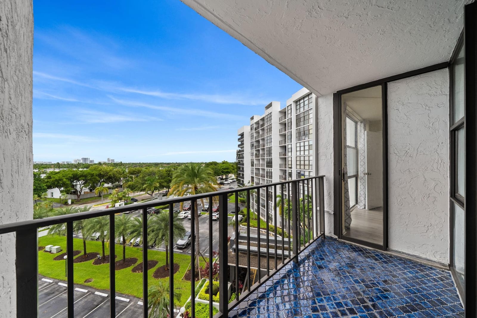 800 Parkview Drive 625, Hallandale Beach, FL 33009 photo 14