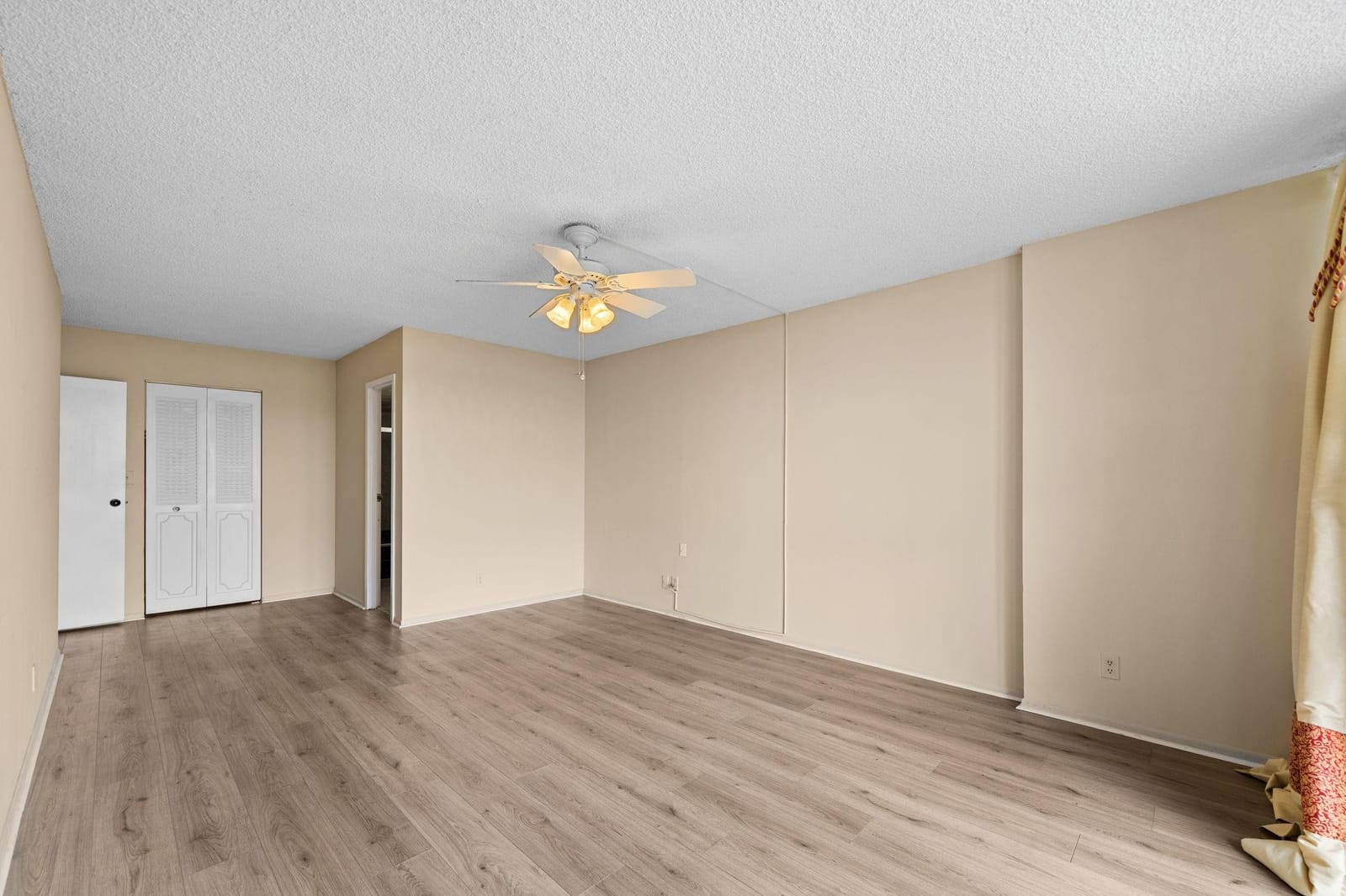 800 Parkview Drive 625, Hallandale Beach, FL 33009 photo 19