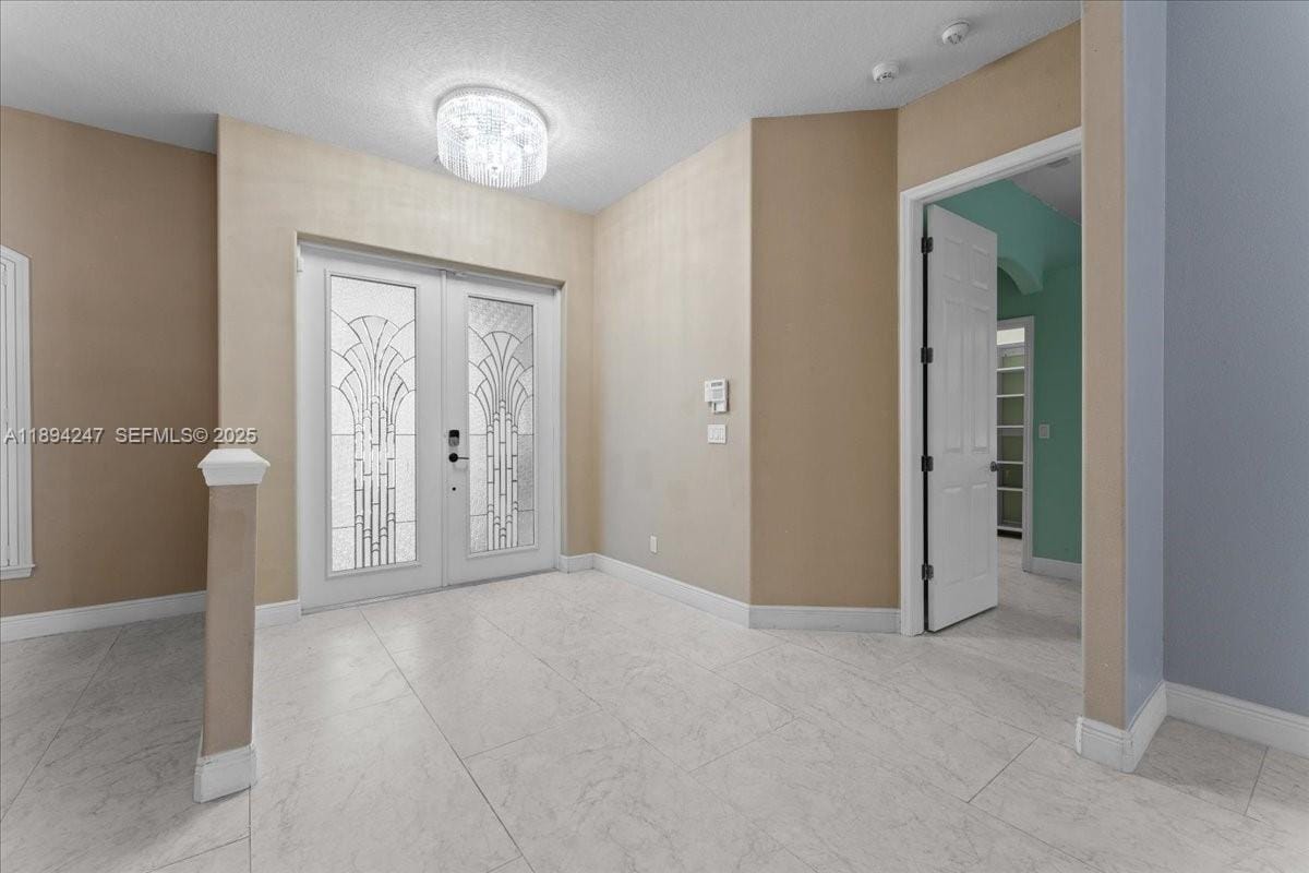 2706 Skimmer Point S Gulfport Drive, St. Petersburg, FL 33707 photo 18