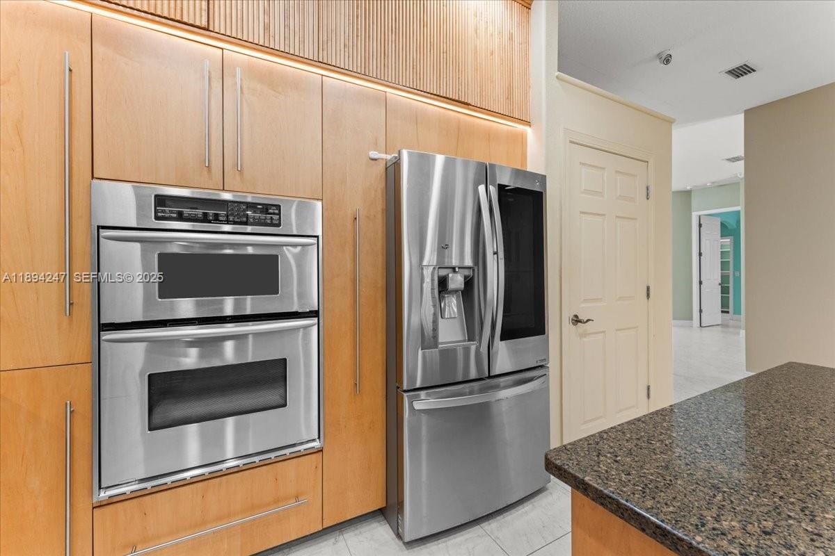 2706 Skimmer Point S Gulfport Drive, St. Petersburg, FL 33707 photo 25