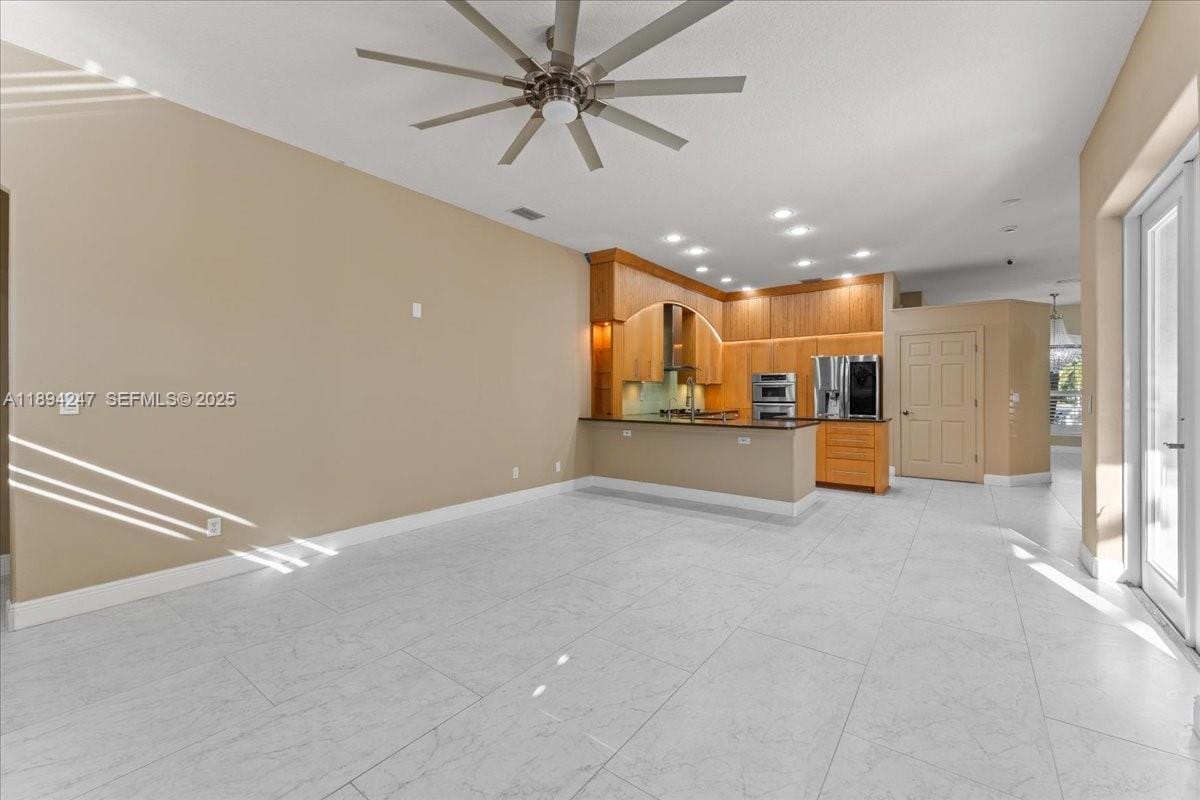 2706 Skimmer Point S Gulfport Drive, St. Petersburg, FL 33707 photo 27