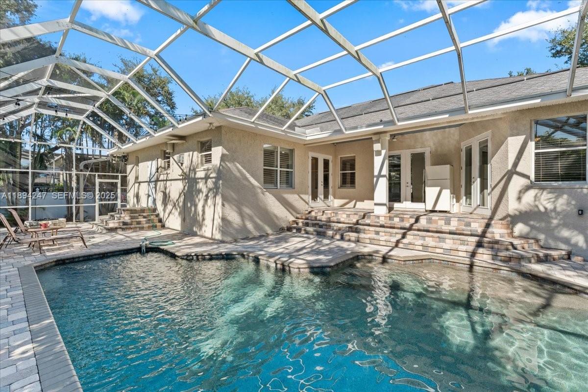 2706 Skimmer Point S Gulfport Drive, St. Petersburg, FL 33707, St Petersburg