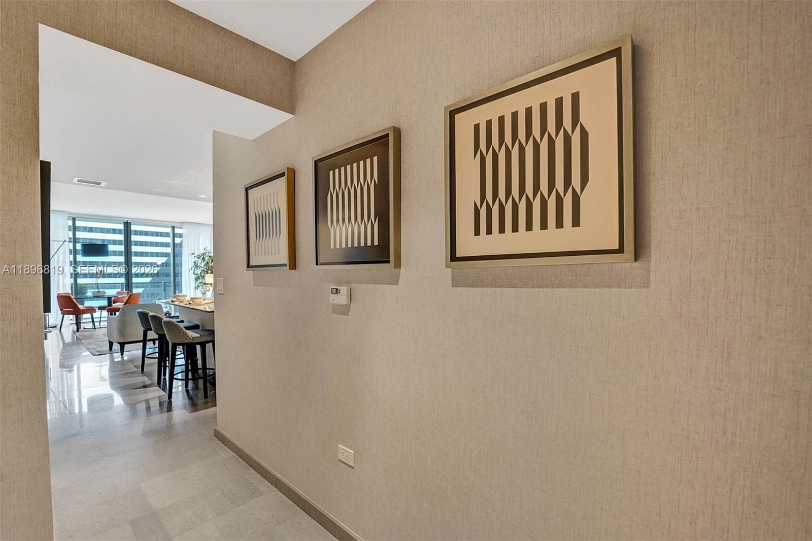 88 SW 7th Street 1408, Miami, FL 33130 photo 2