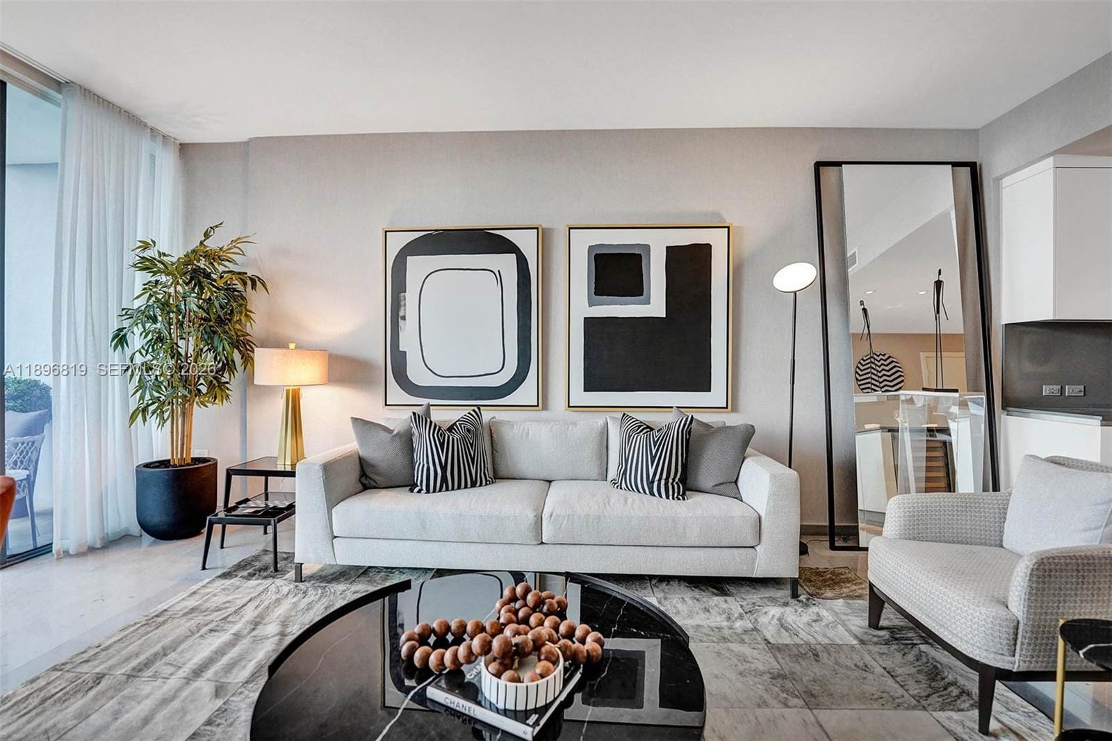 88 SW 7th Street 1408, Miami, FL 33130 photo 7