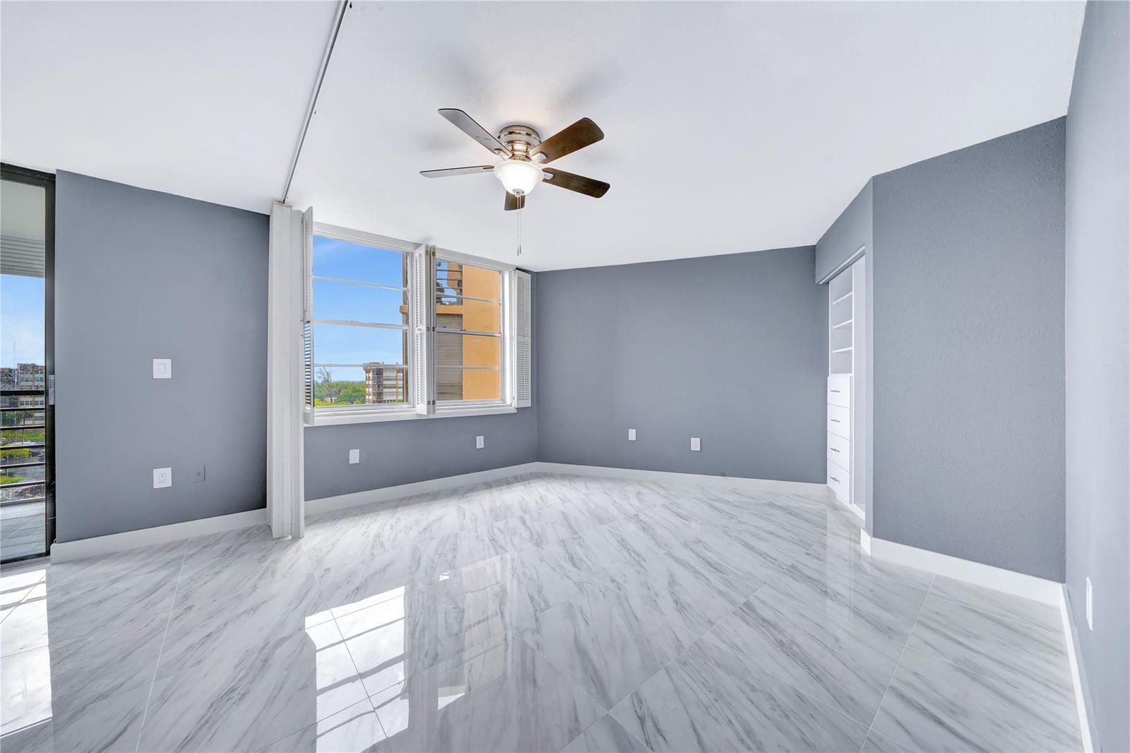 1100 Saint Charles Place 708, Pembroke Pines, FL 33026 photo 23