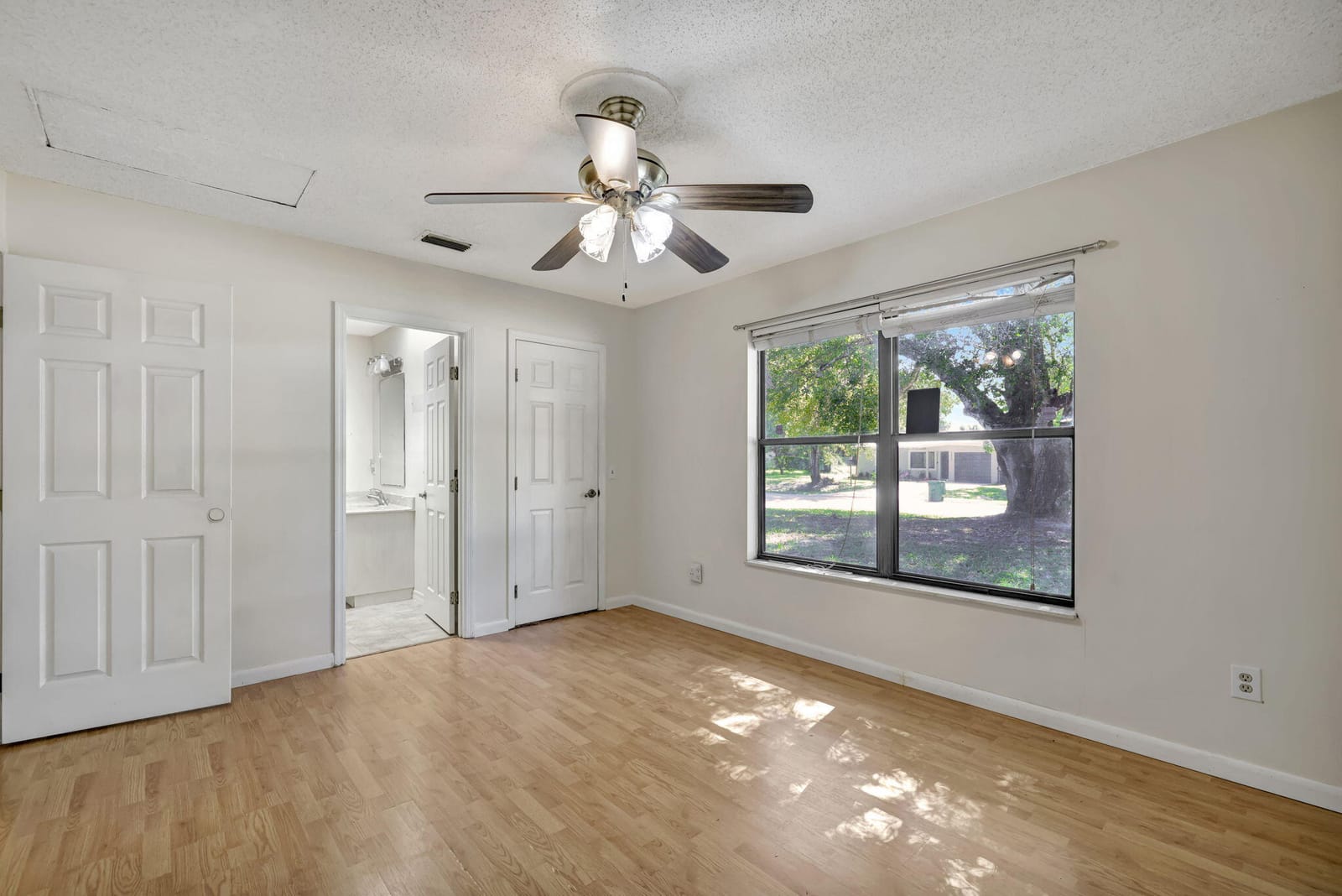 7902 Holopaw Avenue, Fort Pierce, FL 34951 photo 16