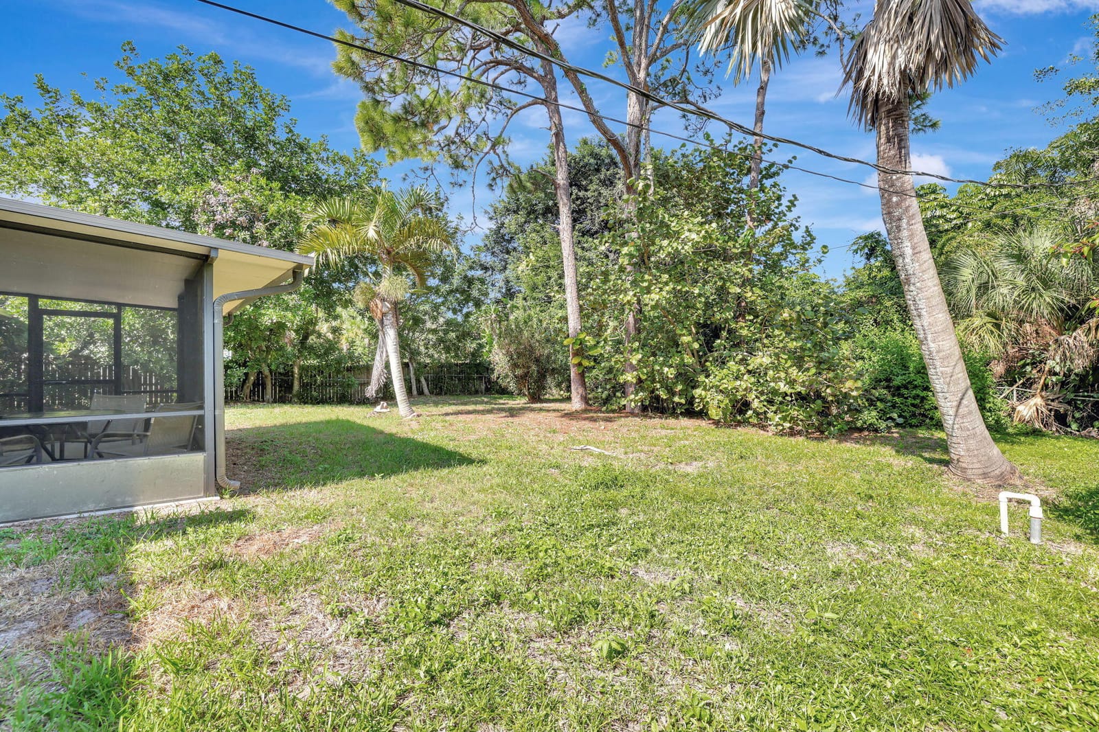 7902 Holopaw Avenue, Fort Pierce, FL 34951 photo 24
