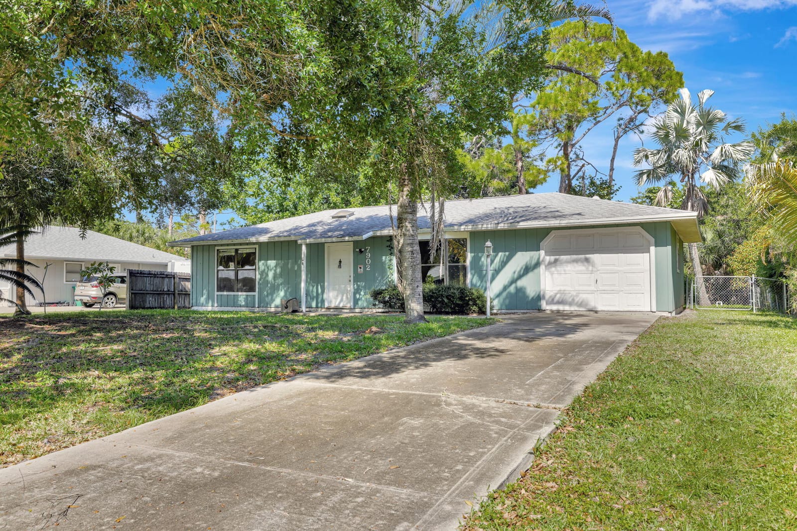 7902 Holopaw Avenue — photo 8