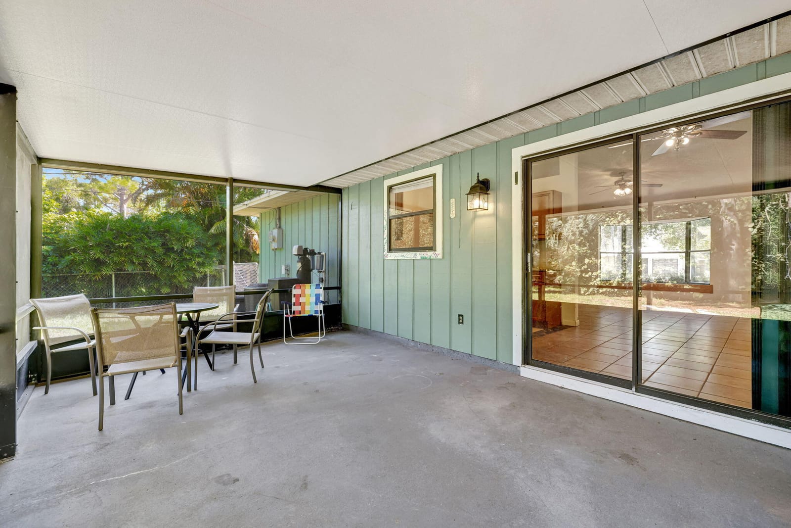 7902 Holopaw Avenue — photo 10