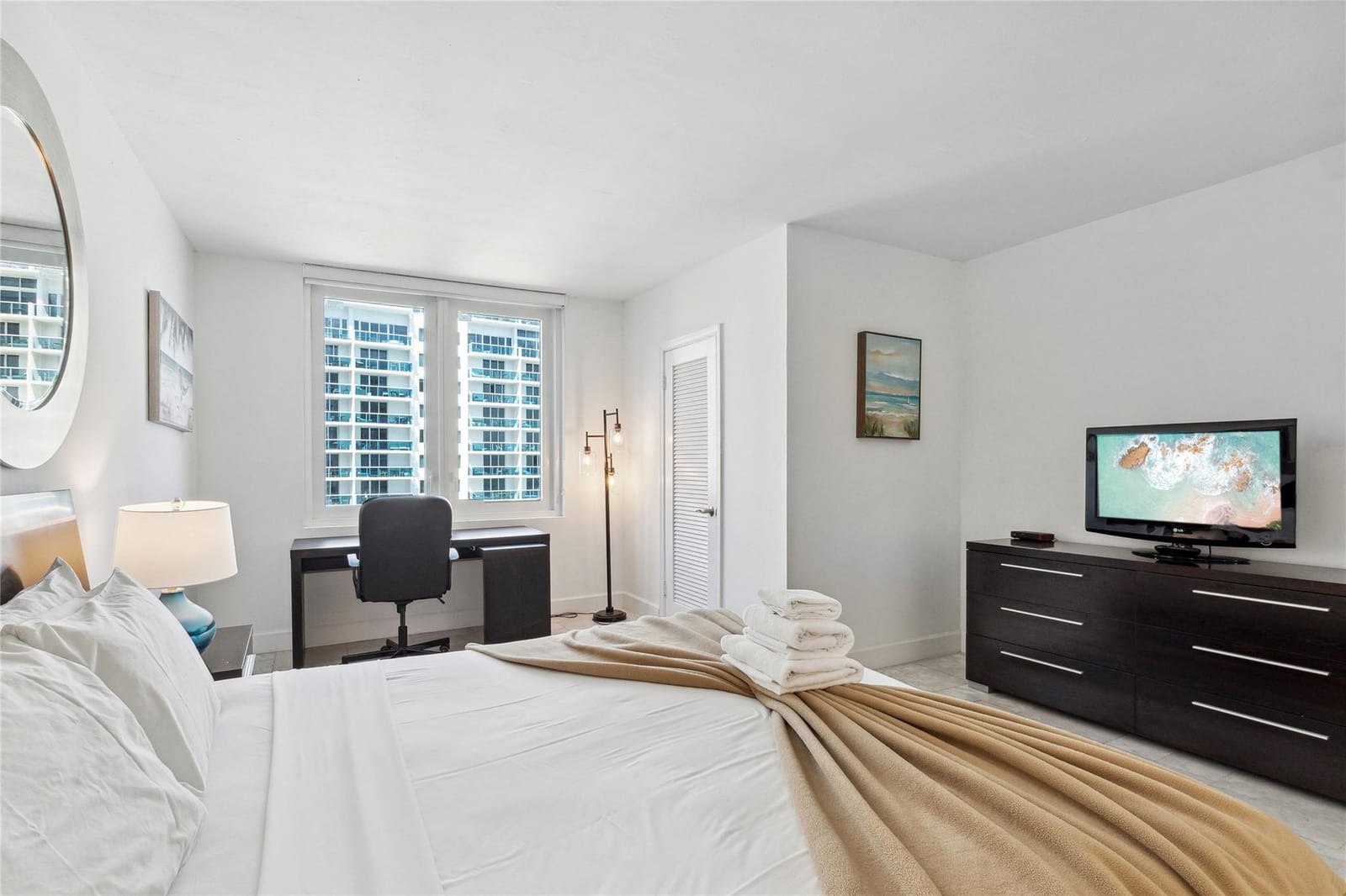 2301 Collins Avenue 1015, Miami Beach, FL 33139 photo 13