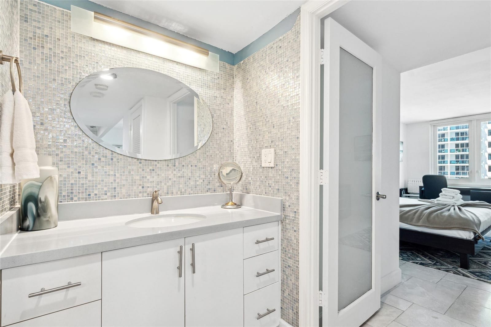 2301 Collins Avenue 1015, Miami Beach, FL 33139 photo 15