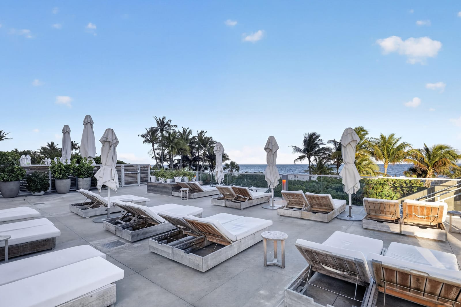 2301 Collins Avenue 1015 — photo 3