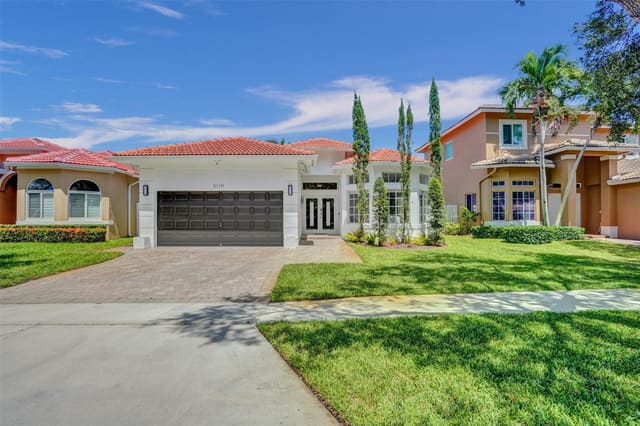 3119 SW 140th Avenue, sold in Pod 13 At Monarch Lakes, Miramar, FL