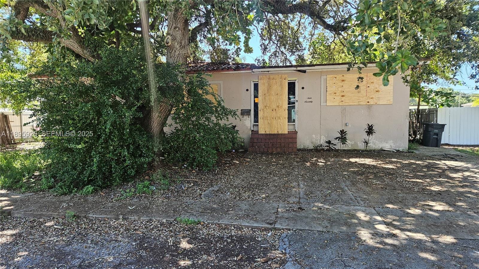 1570 NE 141st Street, North Miami, FL 33161
