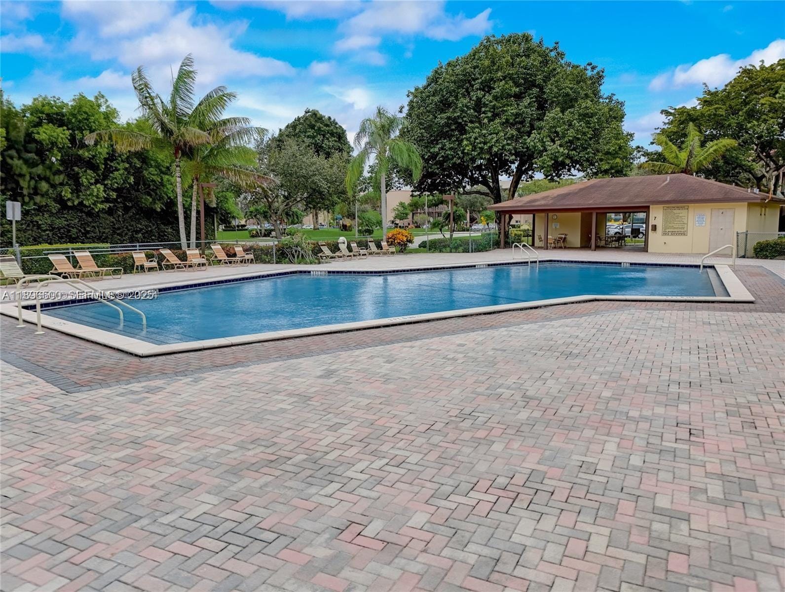 400 SW 134th Way 107F, Pembroke Pines, FL 33027 photo 23