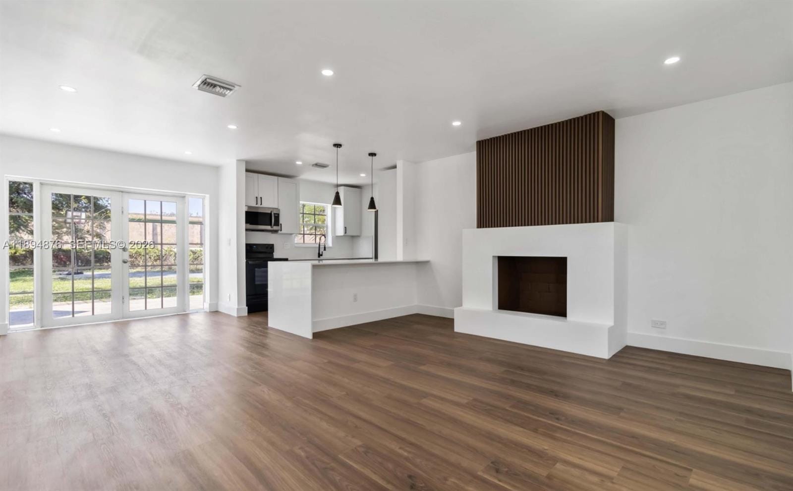 2411 SW 50th Terrace, Fort Lauderdale, FL 33317