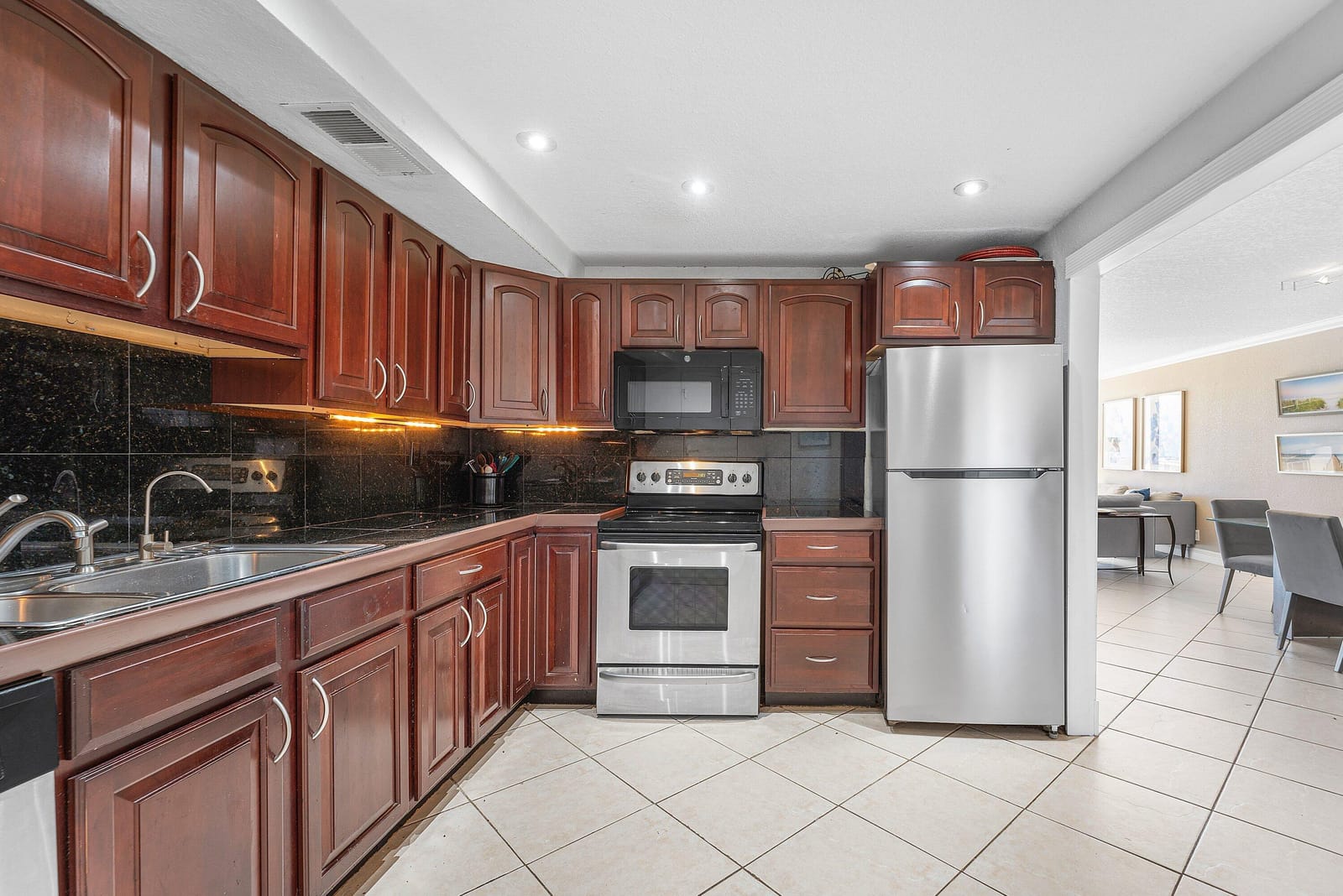 1600 S Ocean Drive 7h — photo 8