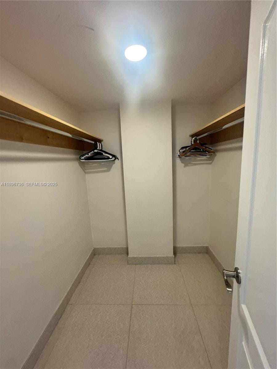 19370 Collins Avenue 1427 — photo 12