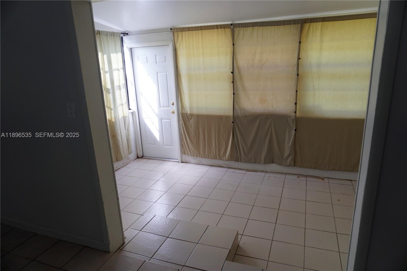 6200 Fletcher Street — photo 10