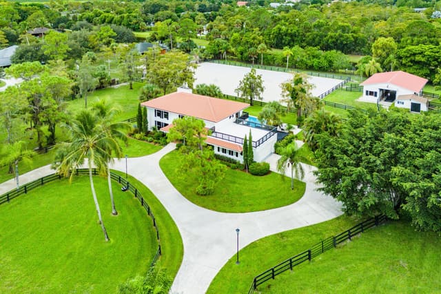 2317 Fawn Drive, The Acreage, FL 33470