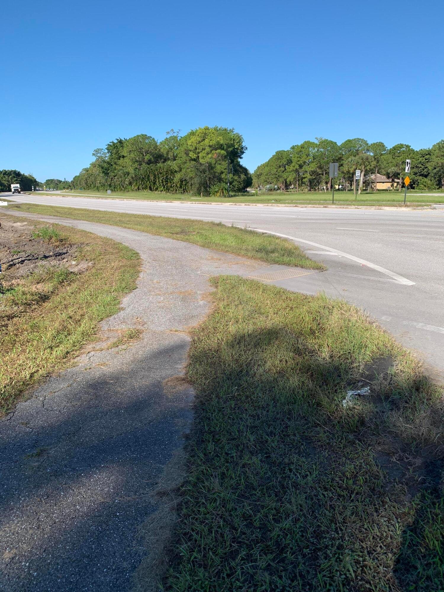 Lot - 2010 66th And Seminole Pratt — photo 4