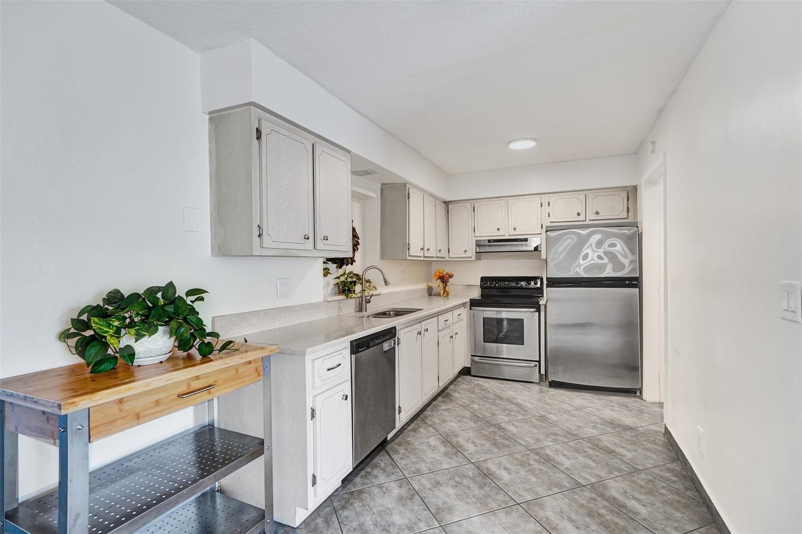 7003 NW 95th Terrace, Tamarac, FL 33321 photo 9
